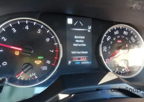 2022 Toyota Rav4 Xle z USA, uszkodzony, nr VIN 2T3P1RFV5NC288265